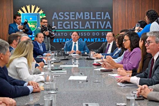Feminic&iacute;dio de jornalista mobiliza Poder P&uacute;blico a aprimorar protocolos &agrave;s mulheres