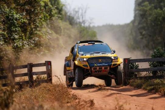 Tricampe&otilde;es dos Carros&comma; Baumgart&sol;Andreotti d&atilde;o as cartas na primeira especial do Sert&otilde;es 2019