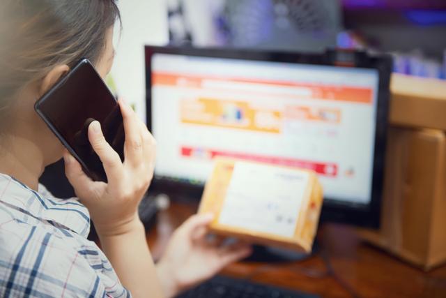 “Digite 1 para se irritar”: avanço da IA no atendimento divide consumidores entre agilidade e frustração