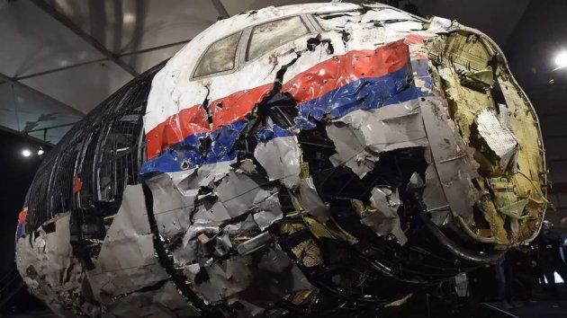 Holanda condena 3 russos &agrave; pris&atilde;o perp&eacute;tua por queda de avi&atilde;o na Ucr&acirc;nia em 2014
