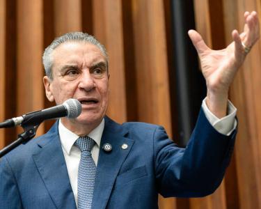 Paulo Corrêa propõe força-tarefa para retirar murtas e proteger citricultura em Mato Grosso do Sul