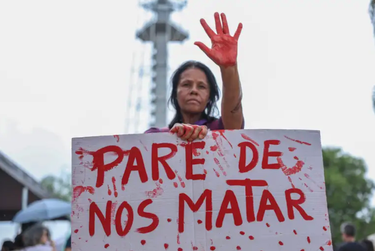 Mobilização nacional convoca população a assinar petição contra o feminicídio