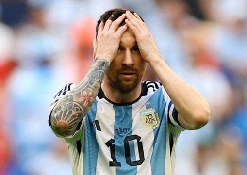 Ar&aacute;bia Saudita bate Argentina de Messi em 1&ordf; zebra da Copa do Catar