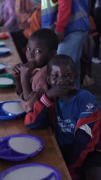 Mais de 3&comma;4 mil refugiados encontram acolhimento e esperan&ccedil;a por meio de projetos humanit&aacute;rios na &Aacute;frica